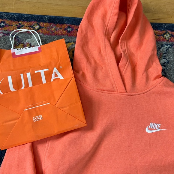 EEUC Youth Nike Club Fleece Hoodie - Picture 4 of 4